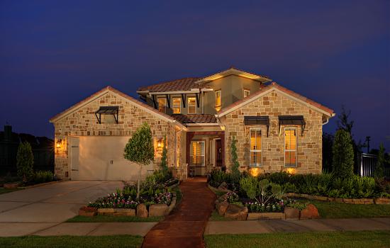 Waterfront homesites in Imperial Sugar Land near close out